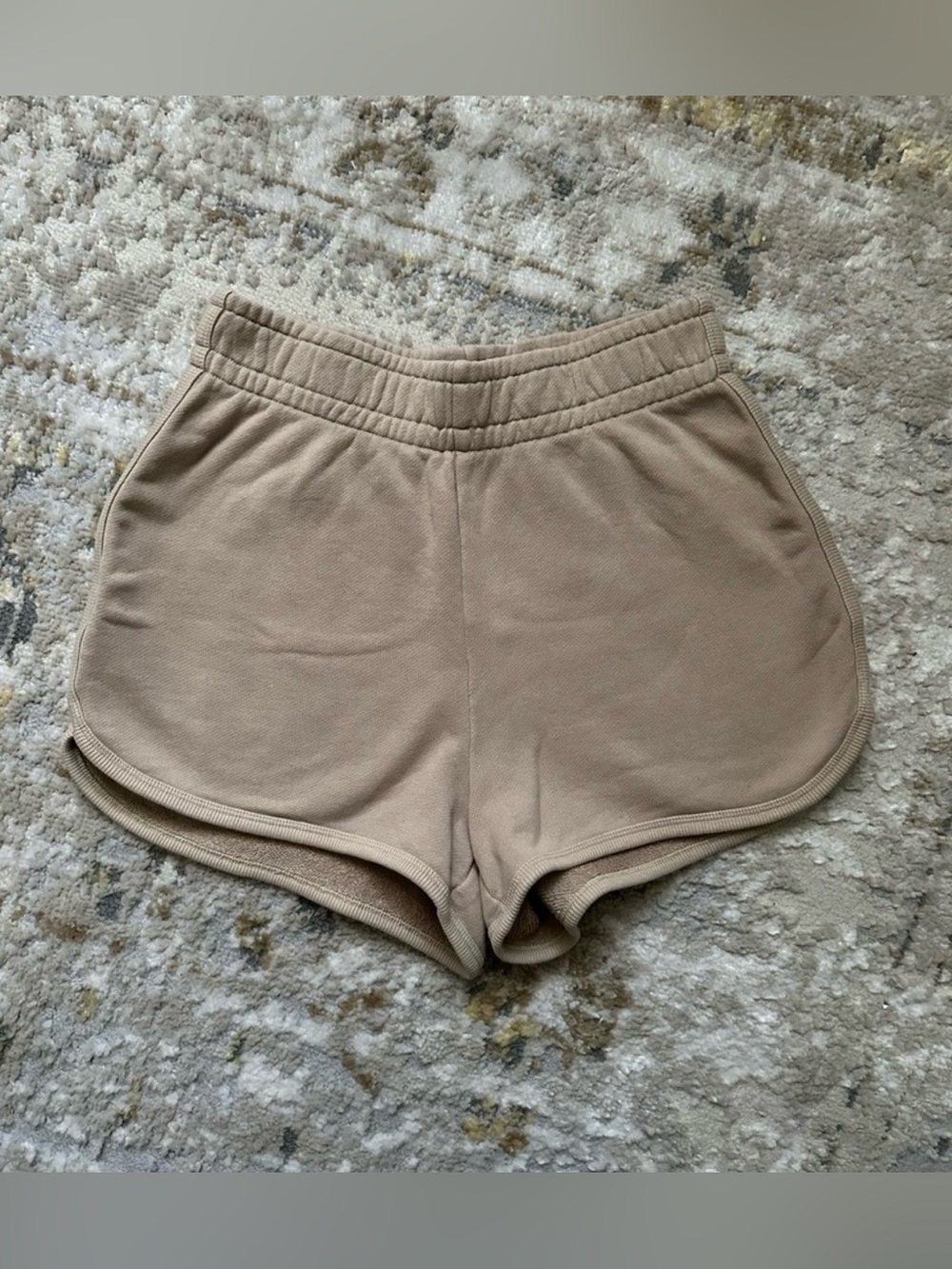 Wilfred Terry Fleece 2” Sweatshorts